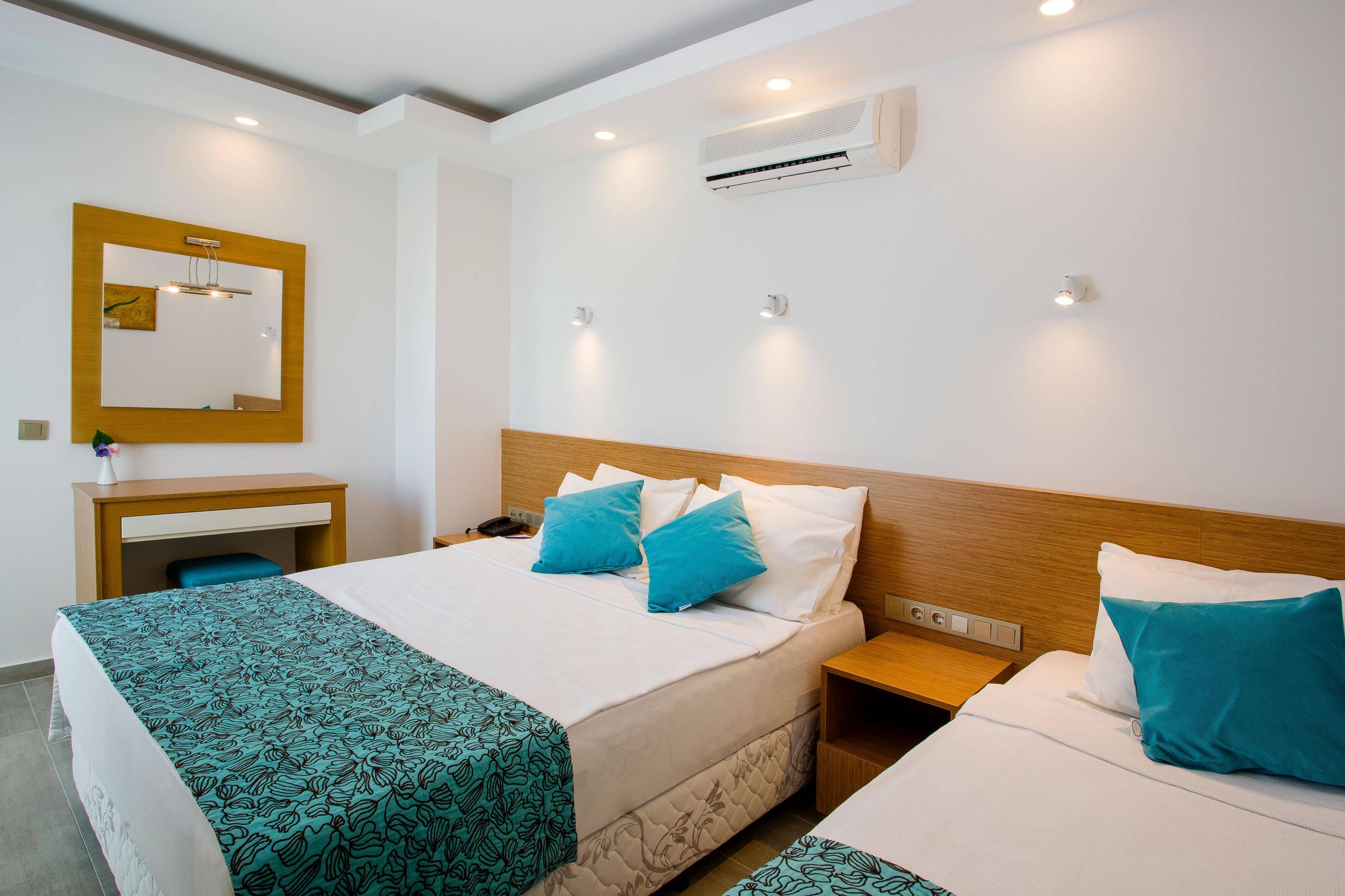 My Marin Otel Turgutreis Luaran gambar