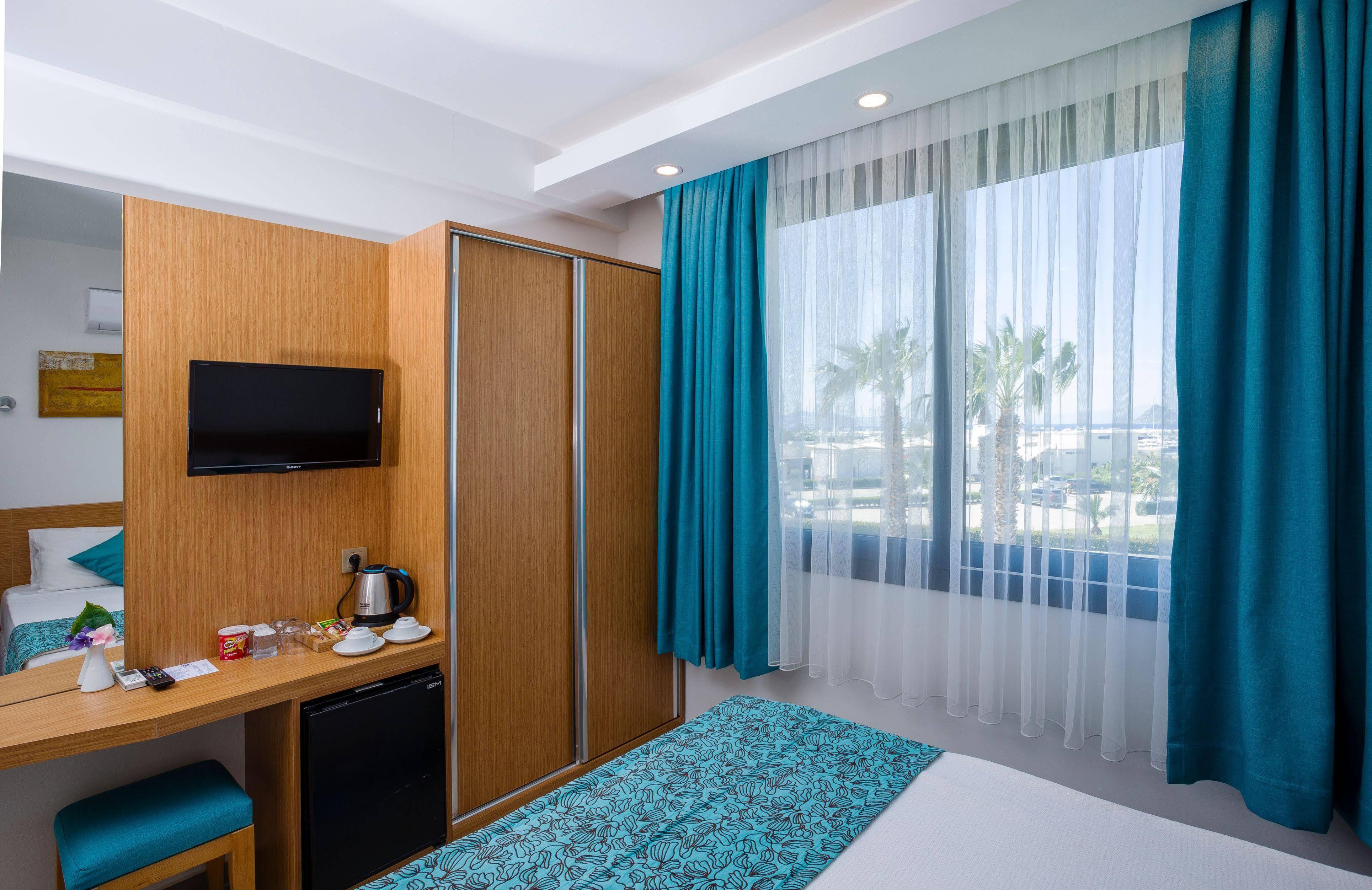 My Marin Otel Turgutreis Luaran gambar